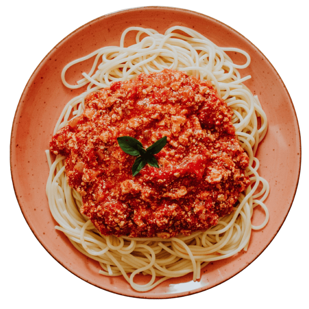 talerz z roślinnym makaronem bolońskim